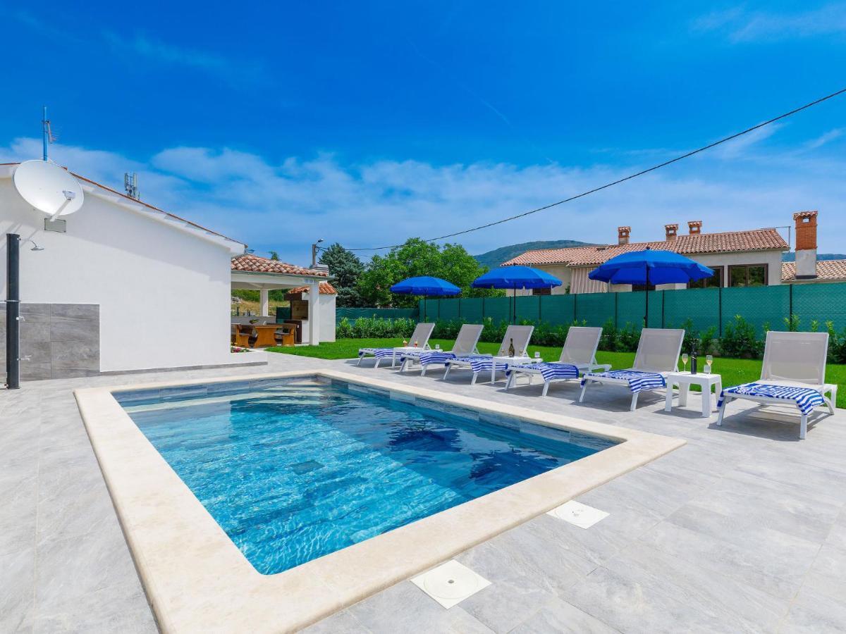 Holiday Home Casa Gverino By Interhome Plomin Extérieur photo