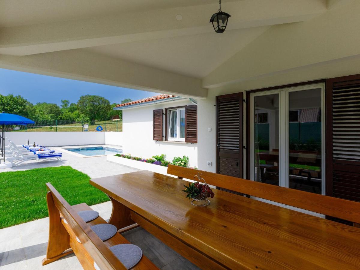 Holiday Home Casa Gverino By Interhome Plomin Extérieur photo
